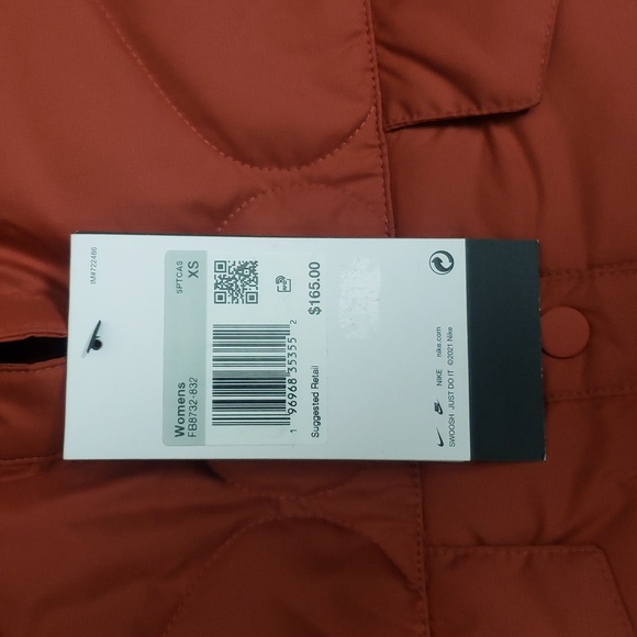 NWT Nike Quilted Jacket - Picture 8 of 14